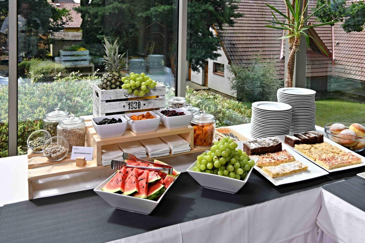 Lh Parkhotel Hluboka Nad Vltavou Congress & Wellness Zewnętrze zdjęcie