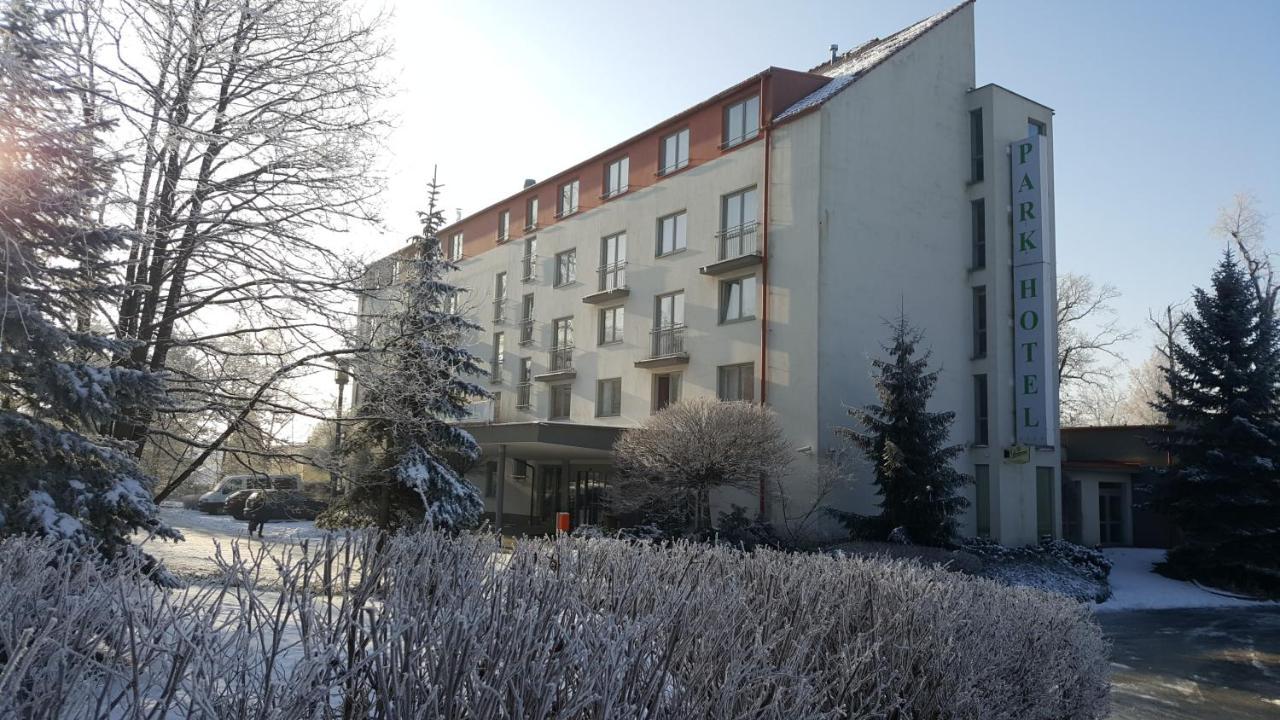 Lh Parkhotel Hluboka Nad Vltavou Congress & Wellness Zewnętrze zdjęcie